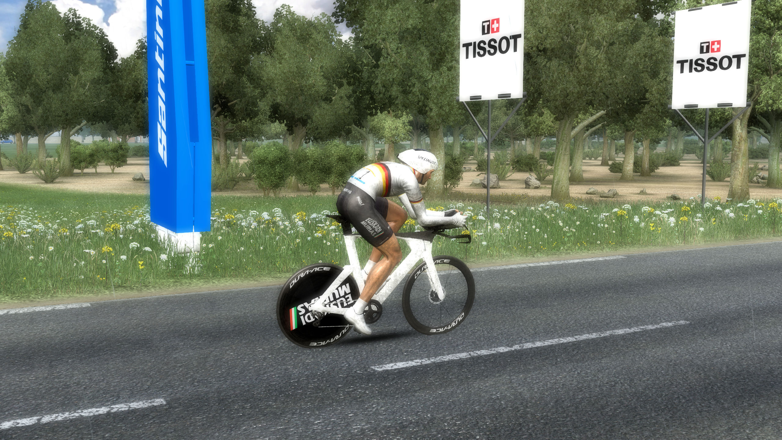 pcmdaily.com/images/mg/2025/Reports/C2/Isle of Man/PCM0039.jpg